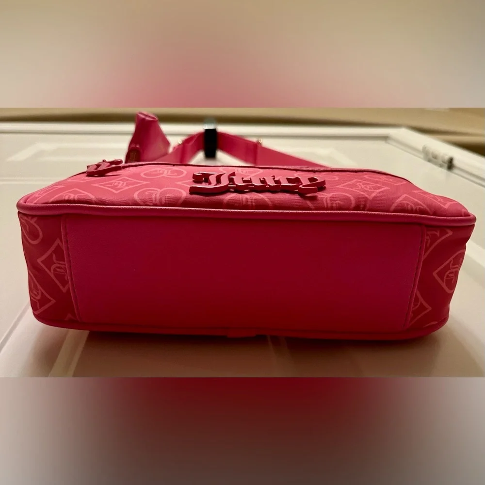 NWT Juicy Couture Bright Hot Pink Monogram Crossbody Bag Y2K Style w/ Coin Pouch - Picture 10 of 13